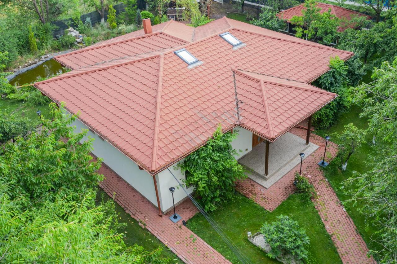 Casa Arcadia 1 Piscina,Jacuzzi, Sauna Бузеу Екстер'єр фото