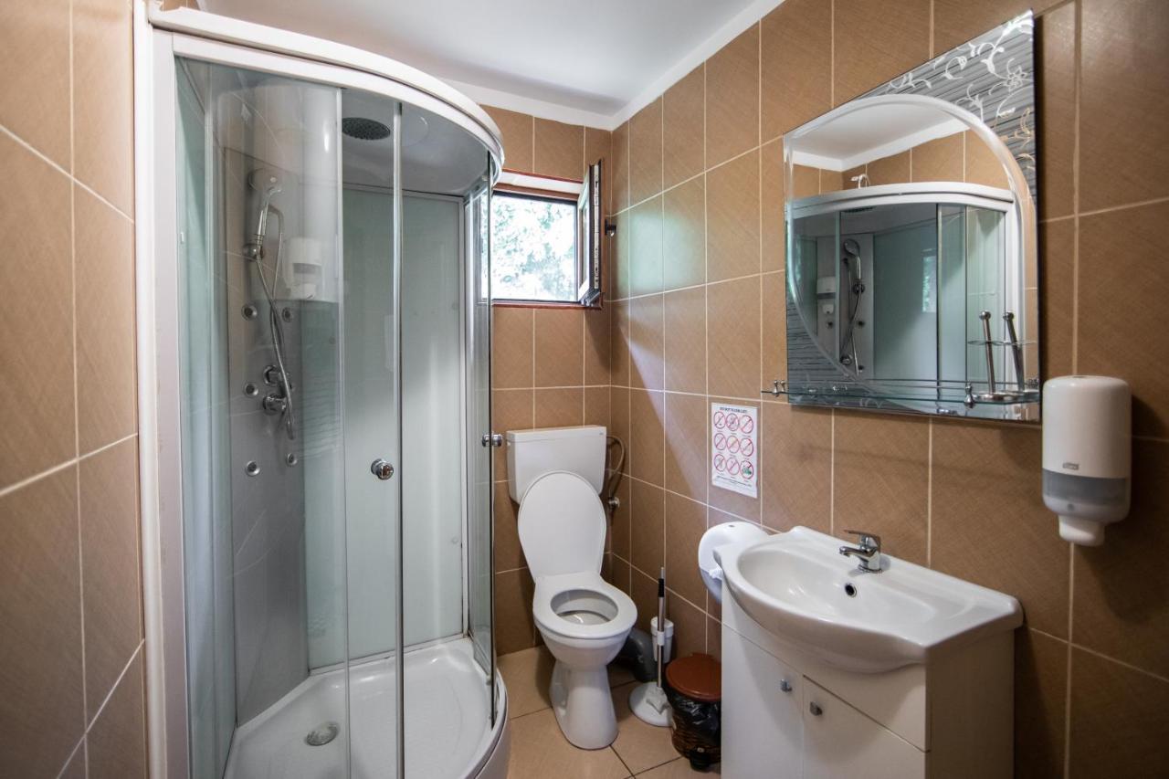 Casa Arcadia 1 Piscina,Jacuzzi, Sauna Бузеу Екстер'єр фото